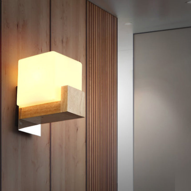 Takumi Kō Wall Lamp - Plum Island Imports