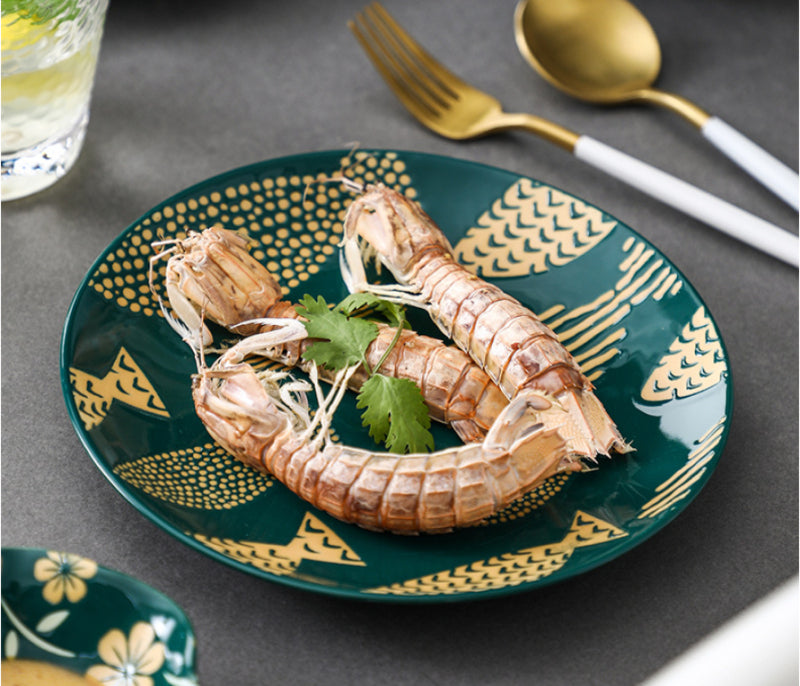 Kasasagi Porcelain Plate - Plum Island Imports