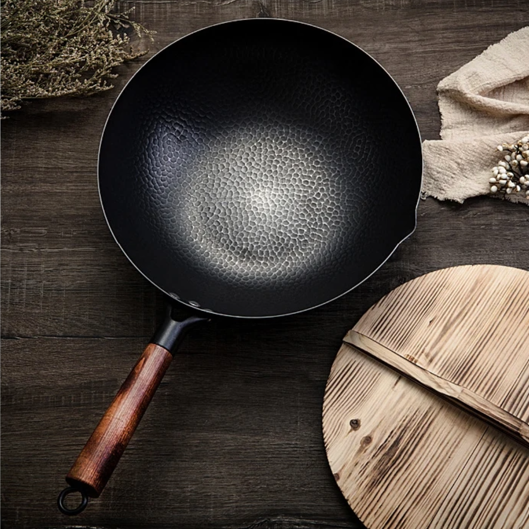 Kurogane Iron Wok - Plum Island Imports