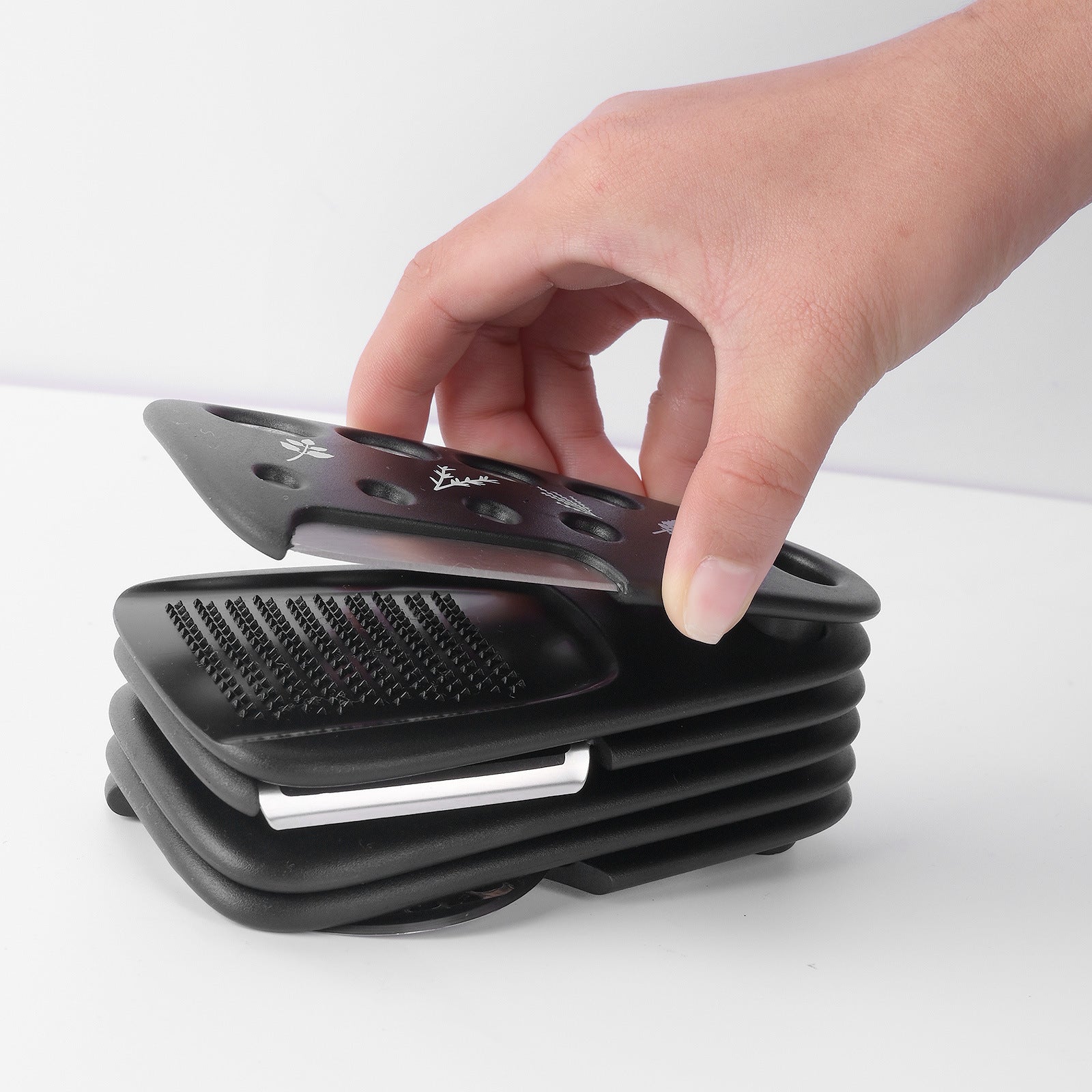 6-in-1 Kitchen Tool